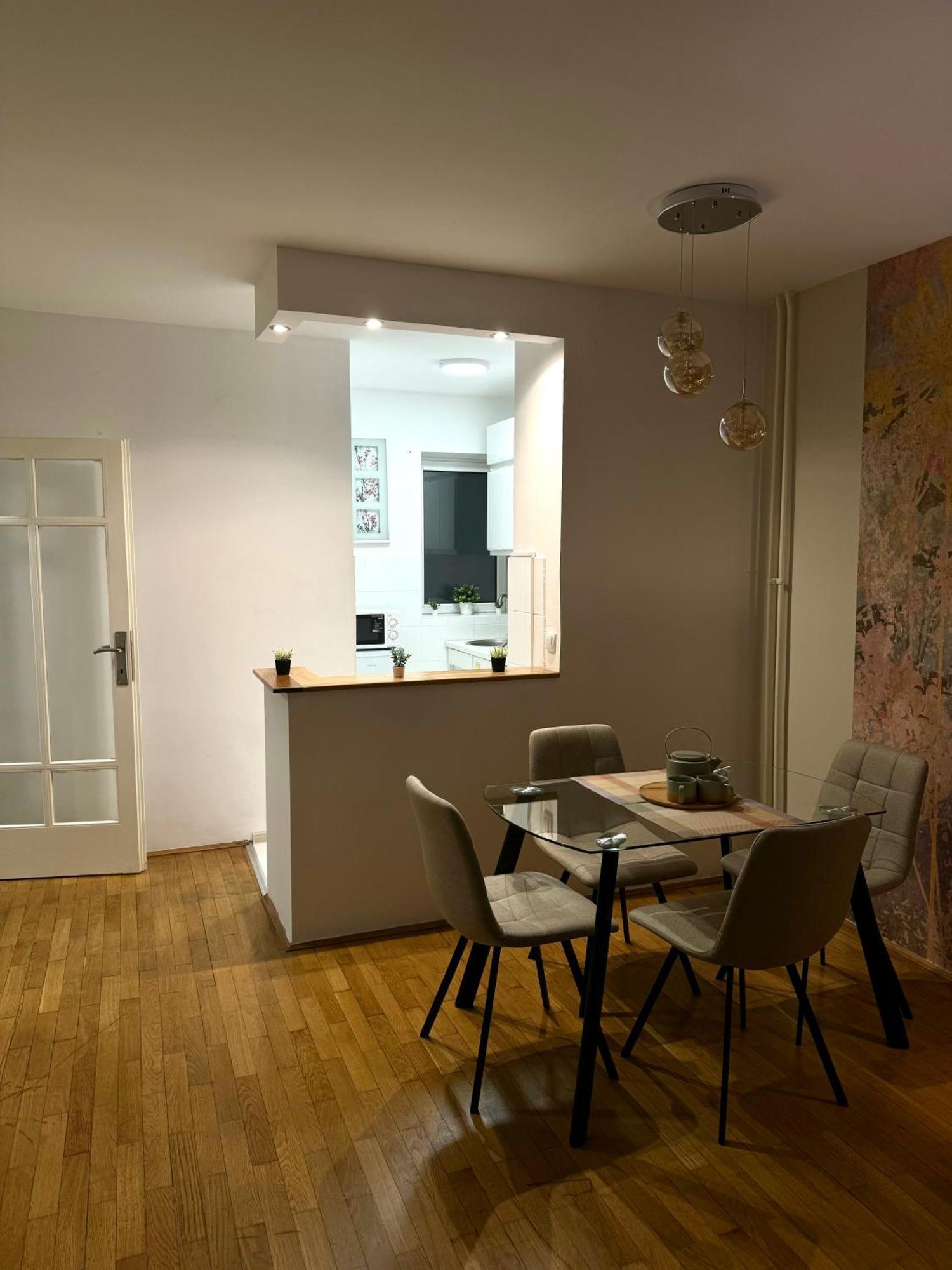 7 Emperors Central Suite Beograd Ngoại thất bức ảnh